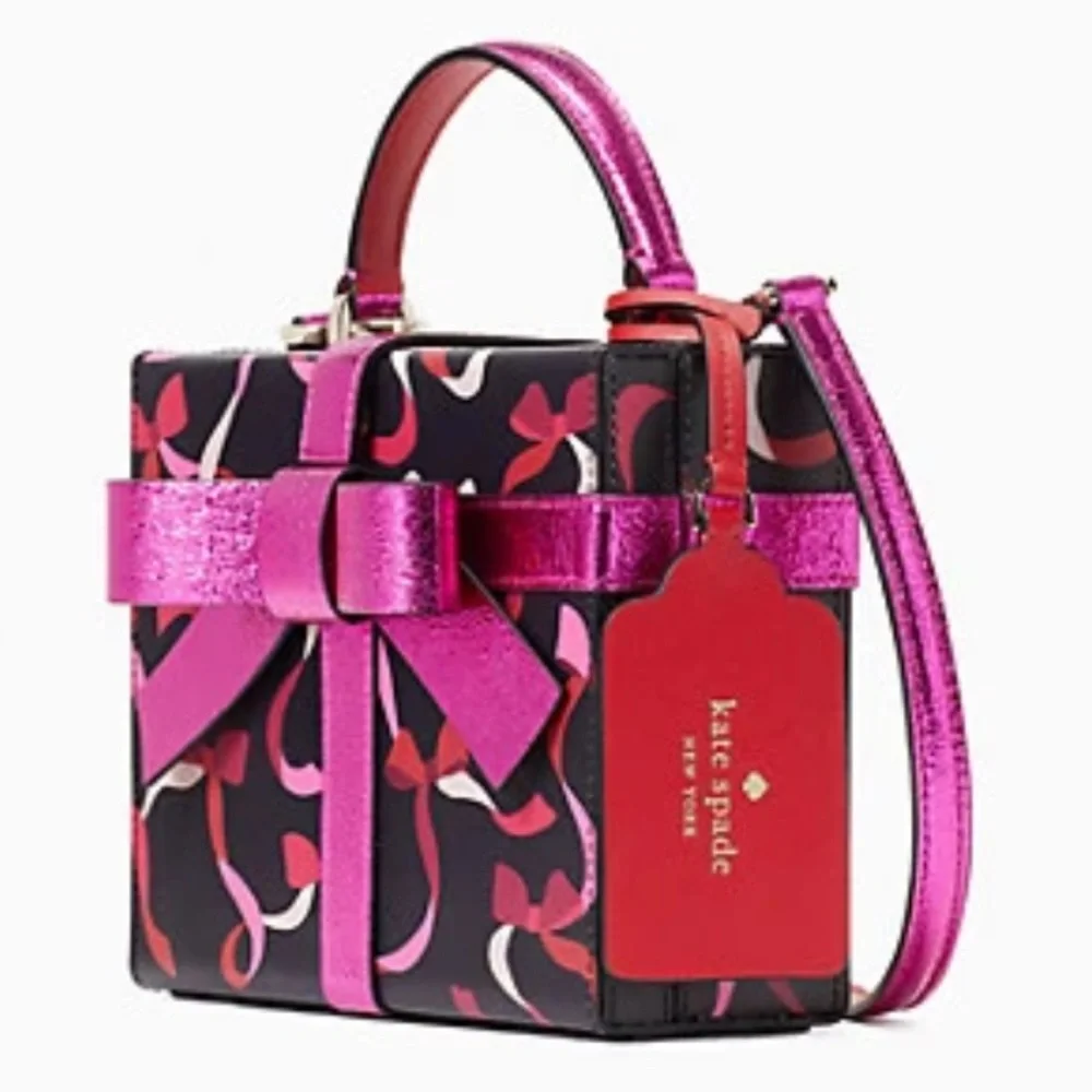 New Kate Spade wrapping party gift box crossbody - Picture 3 of 16